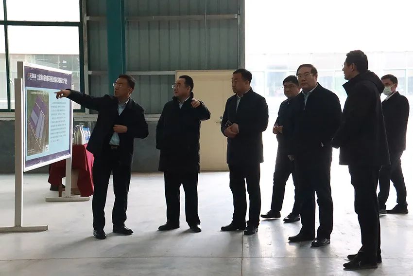 濟(jì)寧市委常委，市政府副市長(zhǎng)、黨組副書記王宏偉蒞臨天意機(jī)械調(diào)研大宗固廢項(xiàng)目